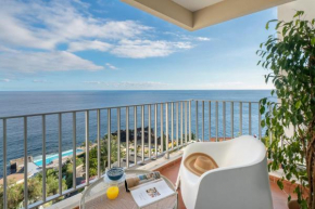 Pool and incredible sea view Apartamento do Mar I